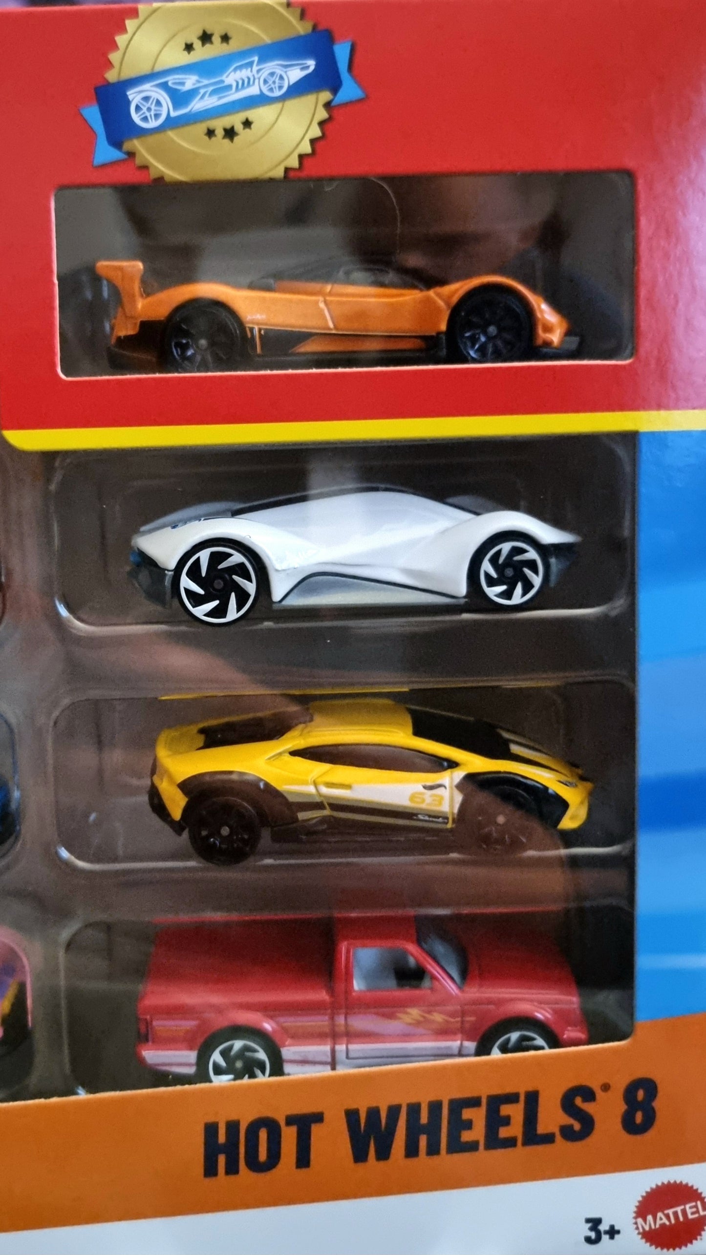 8- HOT WHEELS 8 VEICOLI ASSORTITI (MISTA)
