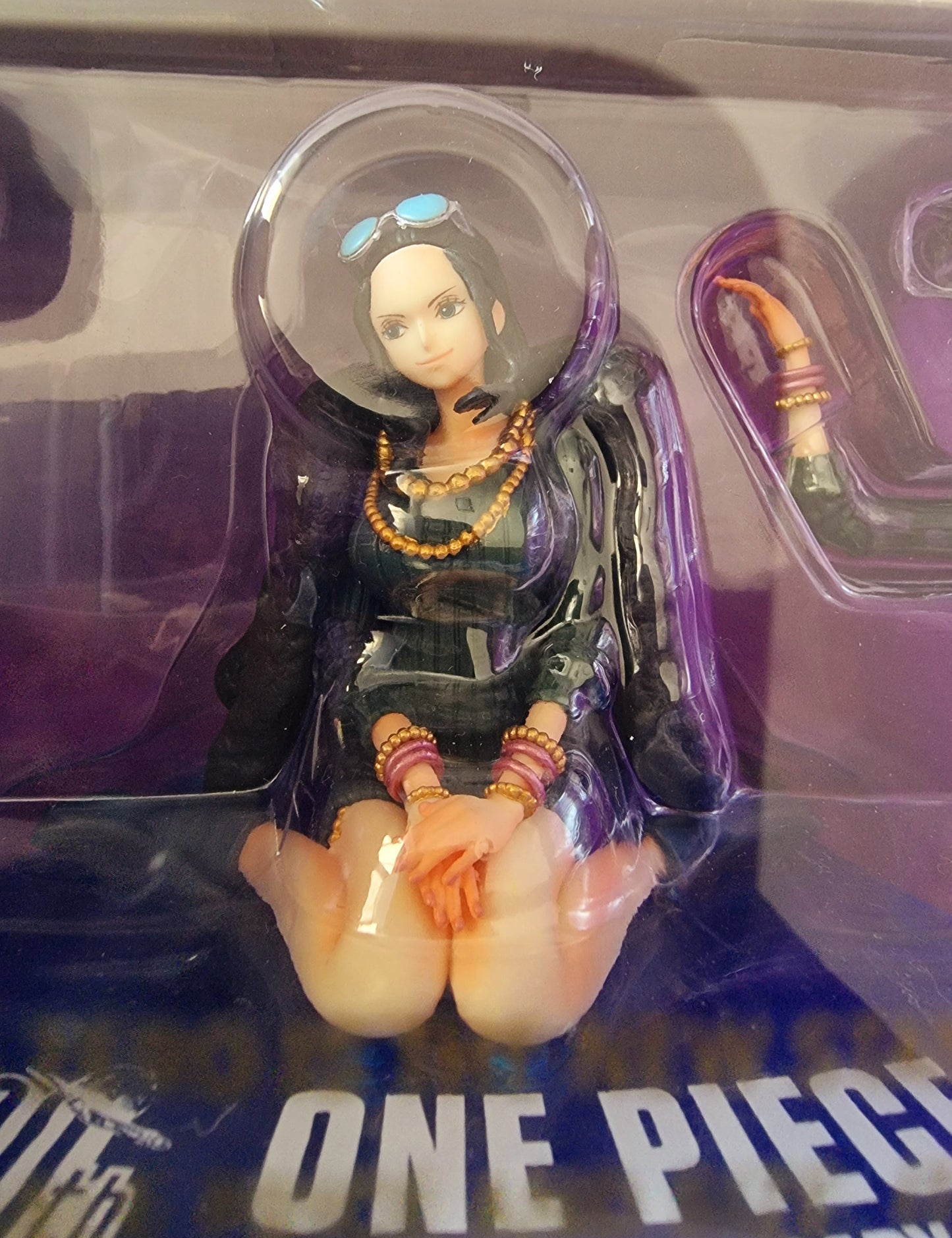 ACTION FIGURES NICO.ROBIN (DIORAMA)