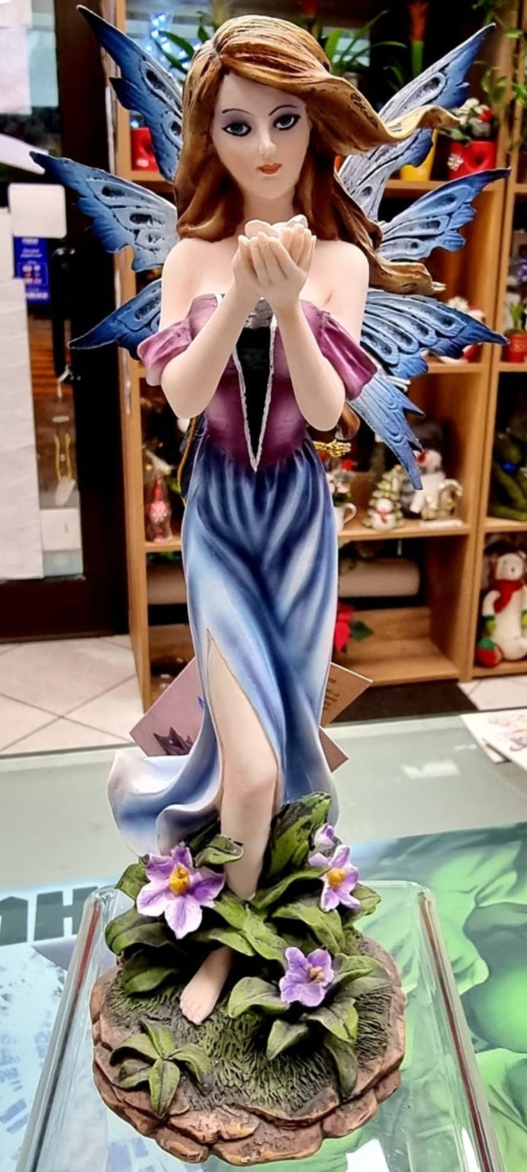FATA CON FIORI PALMO DELLA
MANO